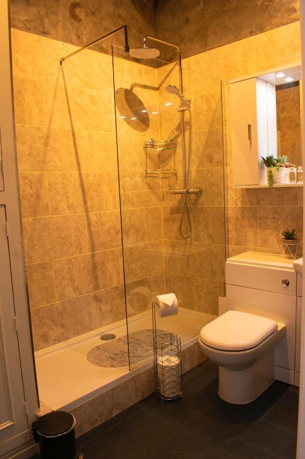 Courtyard Holiday Apartments بيلبير المظهر الخارجي الصورة