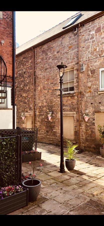 Courtyard Holiday Apartments بيلبير المظهر الخارجي الصورة