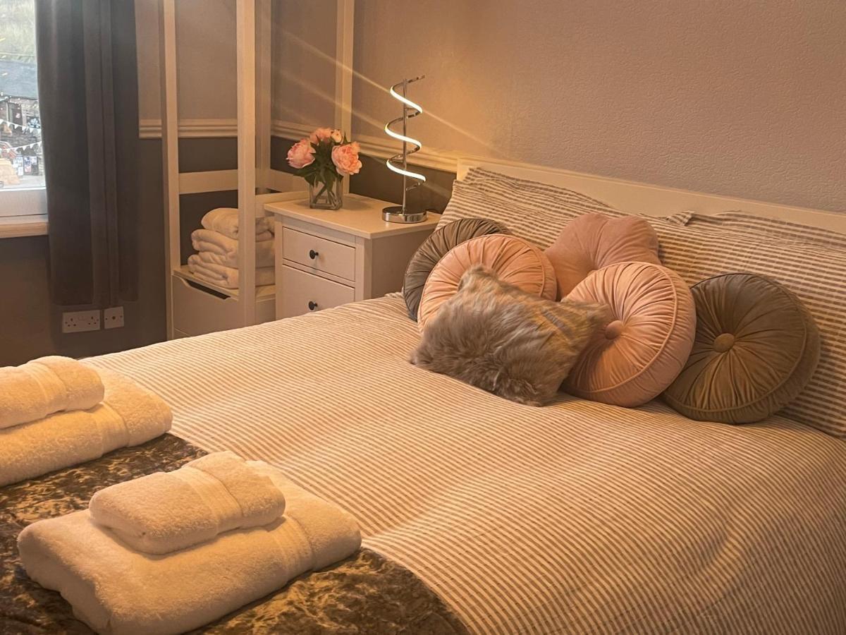Courtyard Holiday Apartments بيلبير المظهر الخارجي الصورة