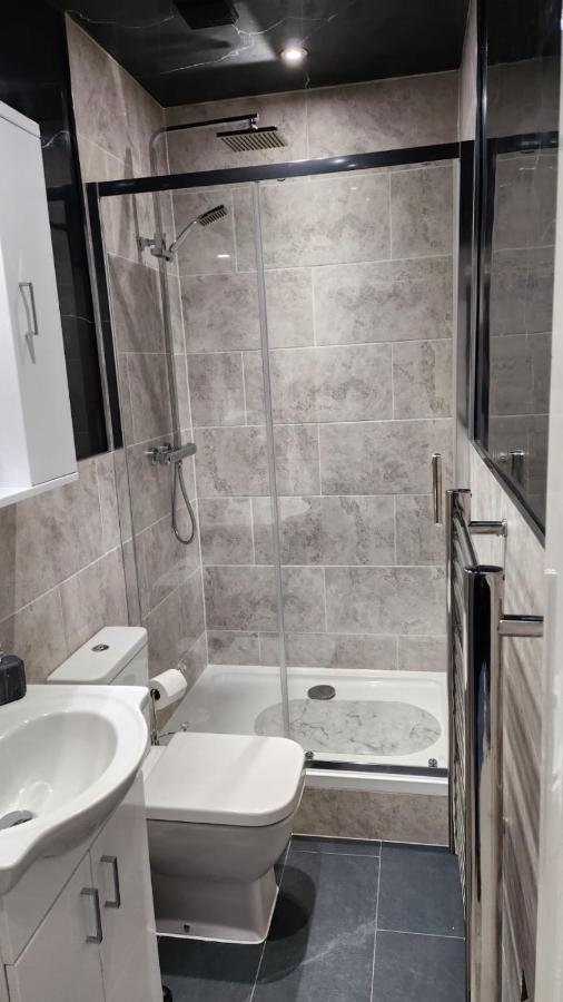 Courtyard Holiday Apartments بيلبير المظهر الخارجي الصورة