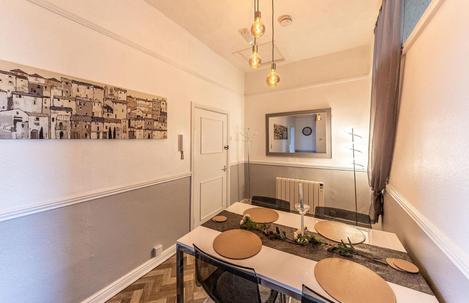 Courtyard Holiday Apartments بيلبير المظهر الخارجي الصورة